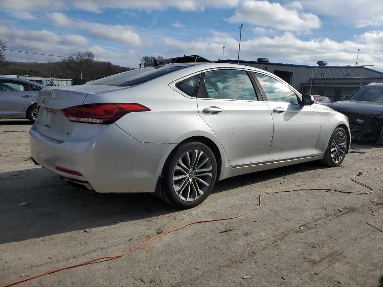 Изображение 3 2016 HYUNDAI GENESIS 3.8L 2016 с VIN KMHGN4JEXGU128049