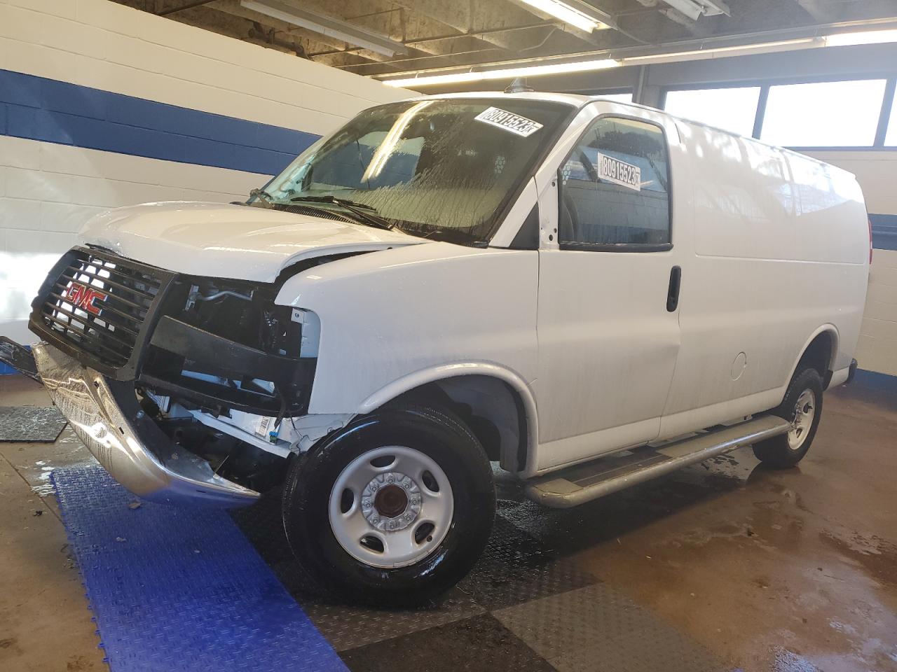2022 GMC SAVANA G2500 2022 image