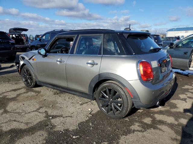 Obraz 2 z 2017 MINI COOPER  2017 z VIN WMWXU1C55H2E18389