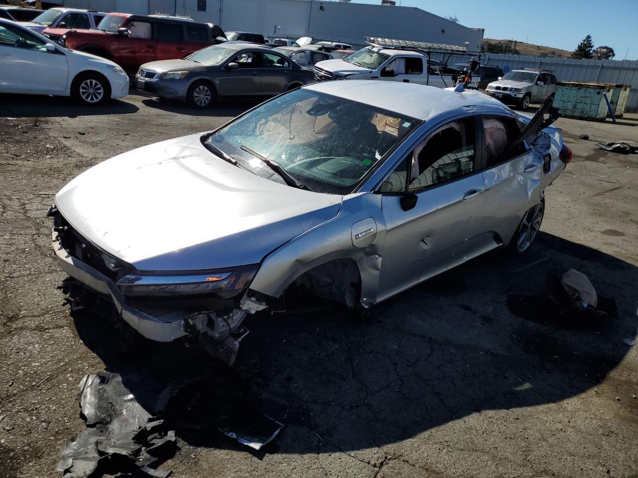 Image 1 of 2020 HONDA CLARITY  2020 with VIN JHMZC5F16LC000131