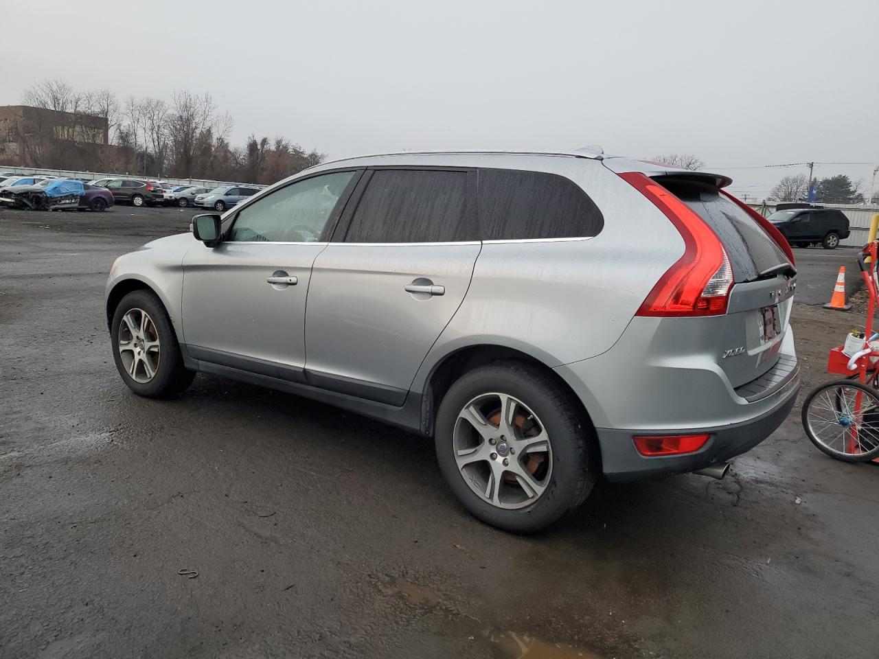Изображение 2 2011 VOLVO XC60 T6 2011 с VIN YV4902DZ7B2178651