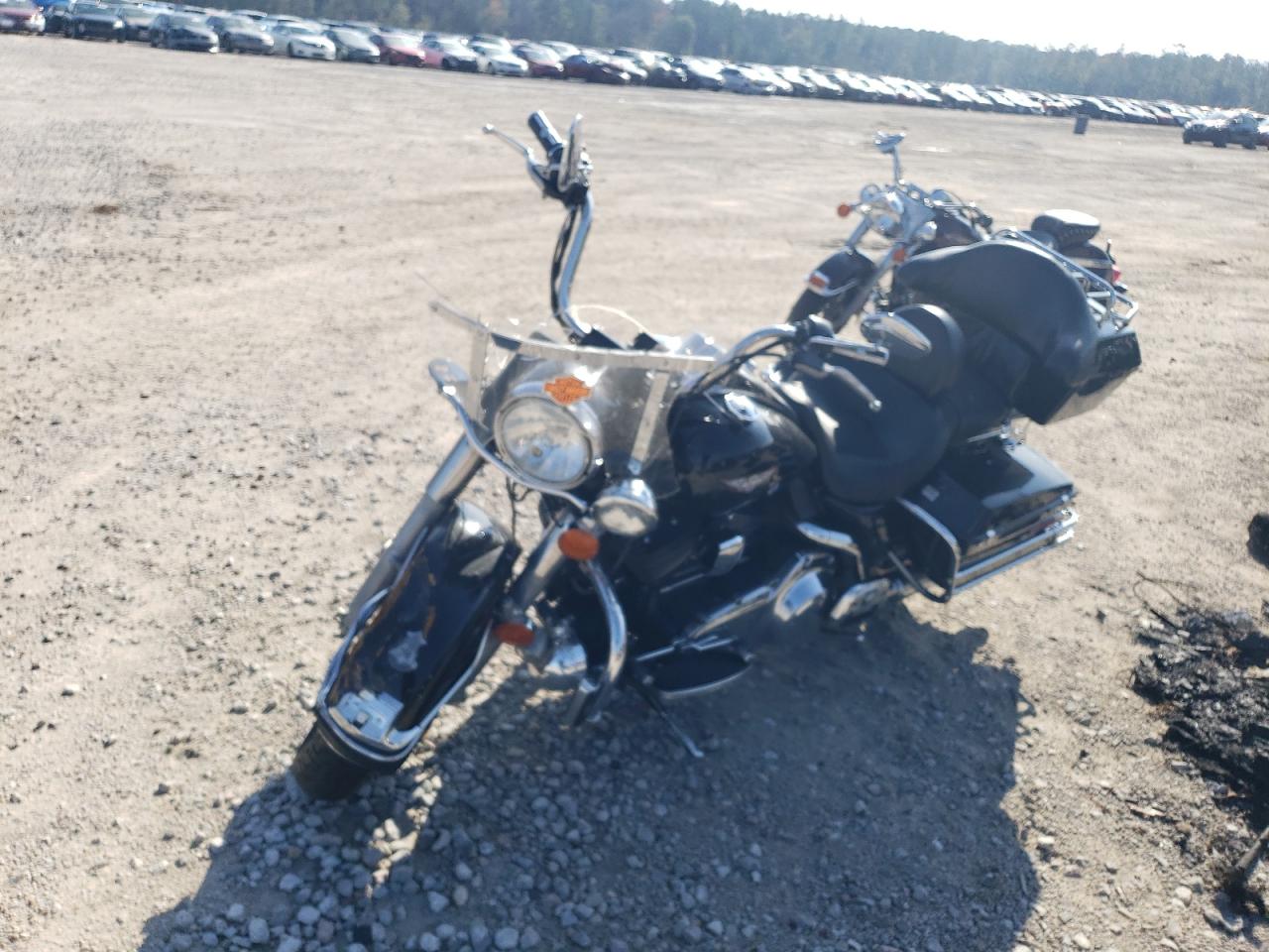 Image 2 of 2008 HARLEY-DAVIDSON FLHP POLICE 2008 with VIN 1HD1FHM168Y626829