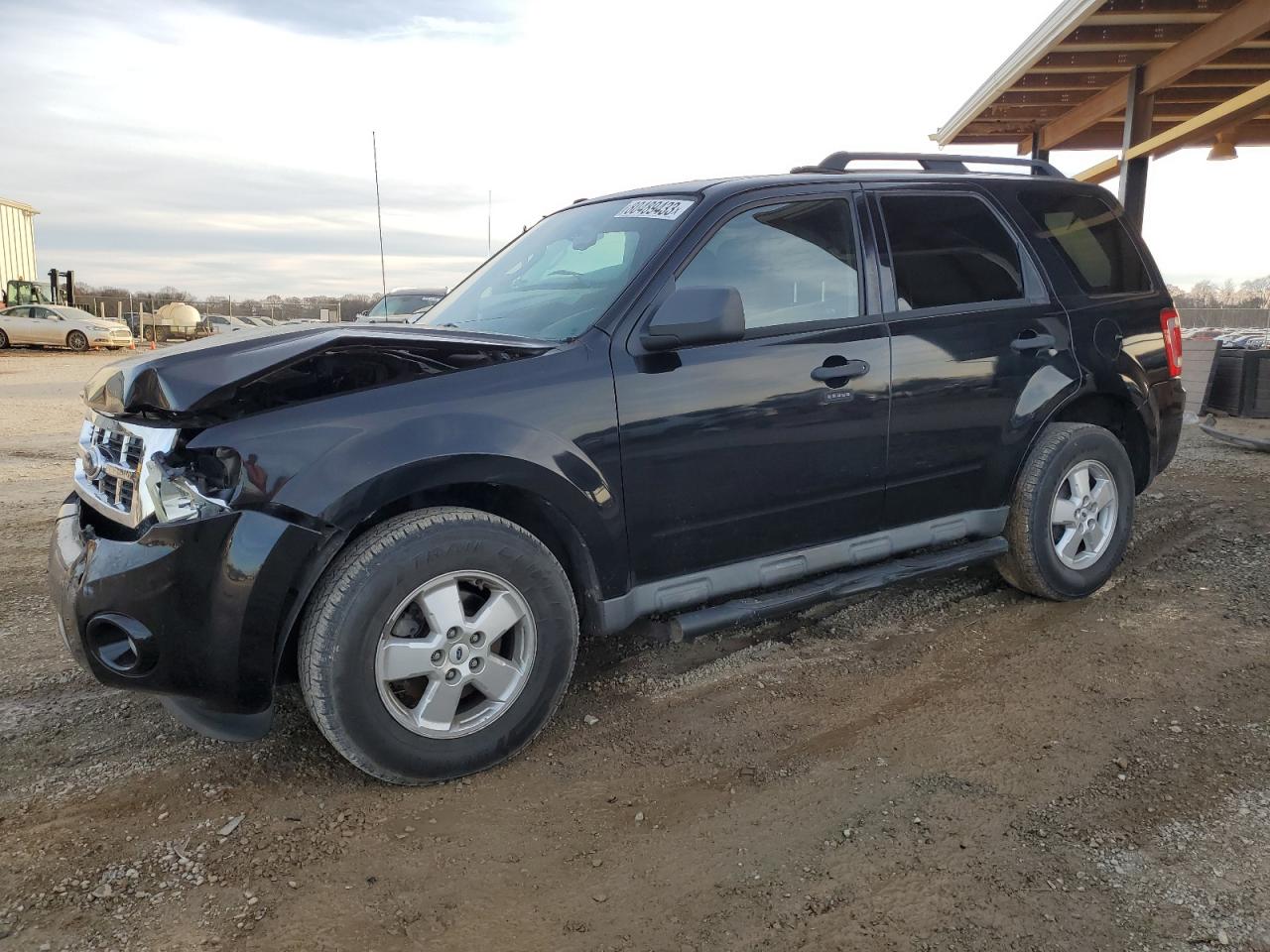 Image 1 of 2010 FORD ESCAPE XLT 2010 with VIN 1FMCU0DG8AKA15386
