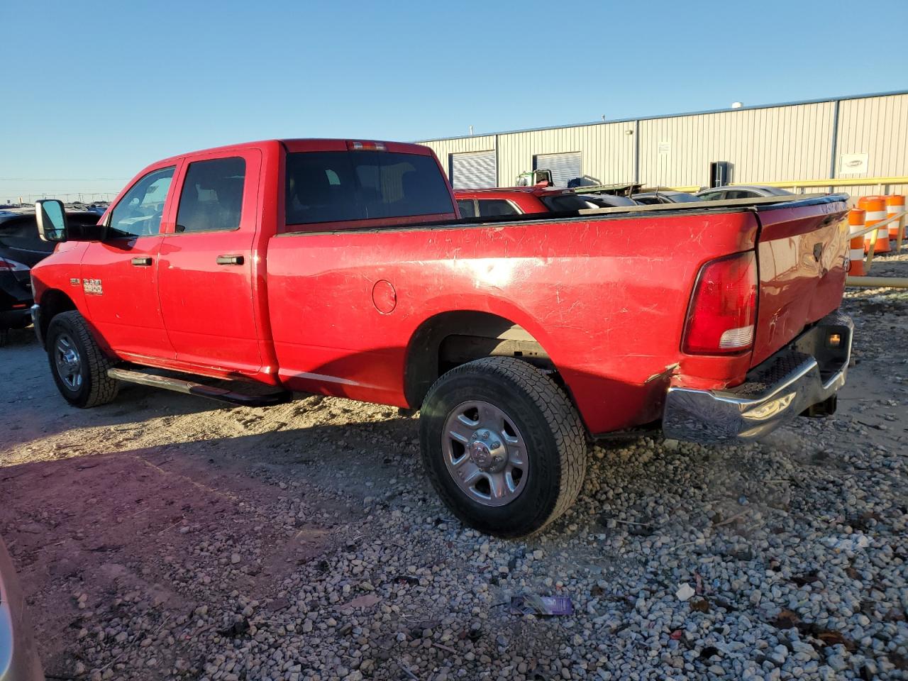 Изображение 2 2014 RAM 2500 ST 2014 с VIN 3C6UR5HJ4EG323527