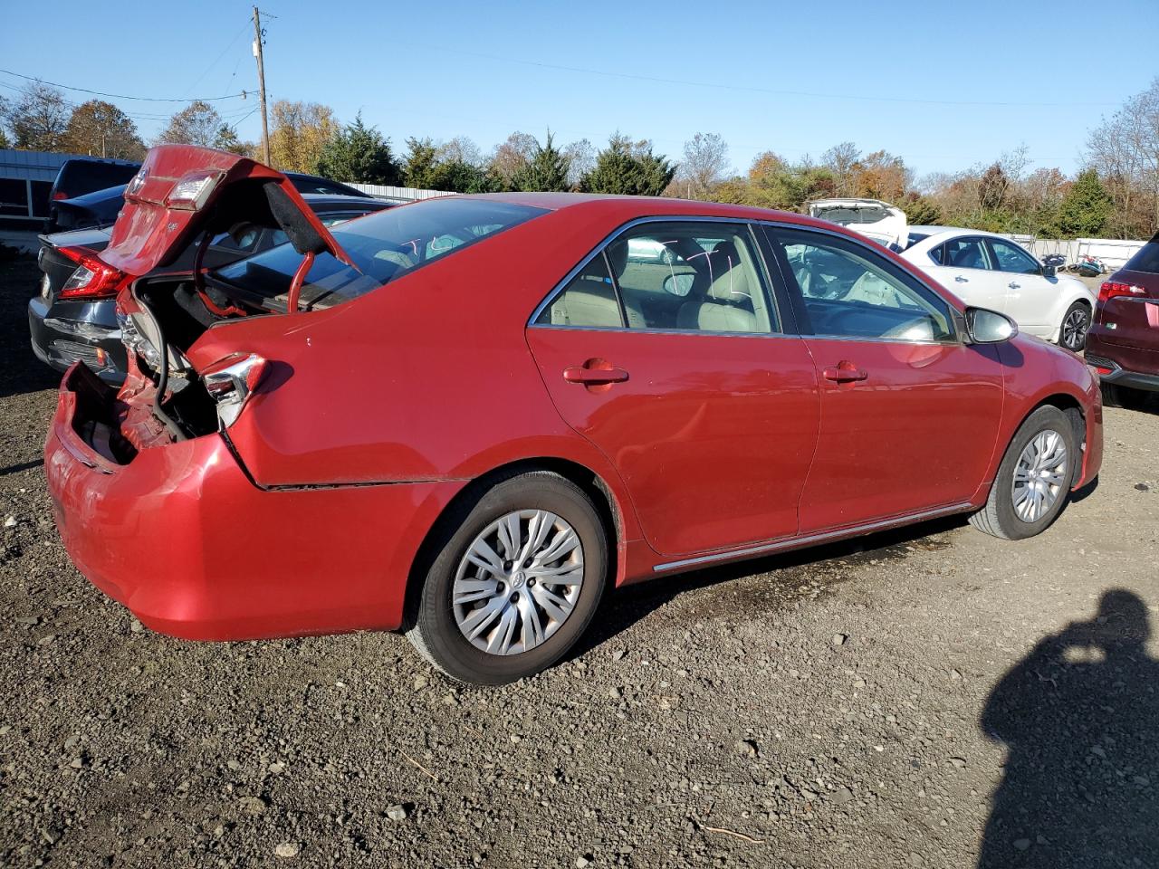 Image 3 of 2014 TOYOTA CAMRY L 2014 with VIN 4T4BF1FK7ER395012