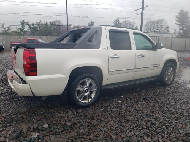 Изображение 3 2010 CHEVROLET AVALANCHE LTZ 2010 с VIN 3GNVKGE0XAG279687
