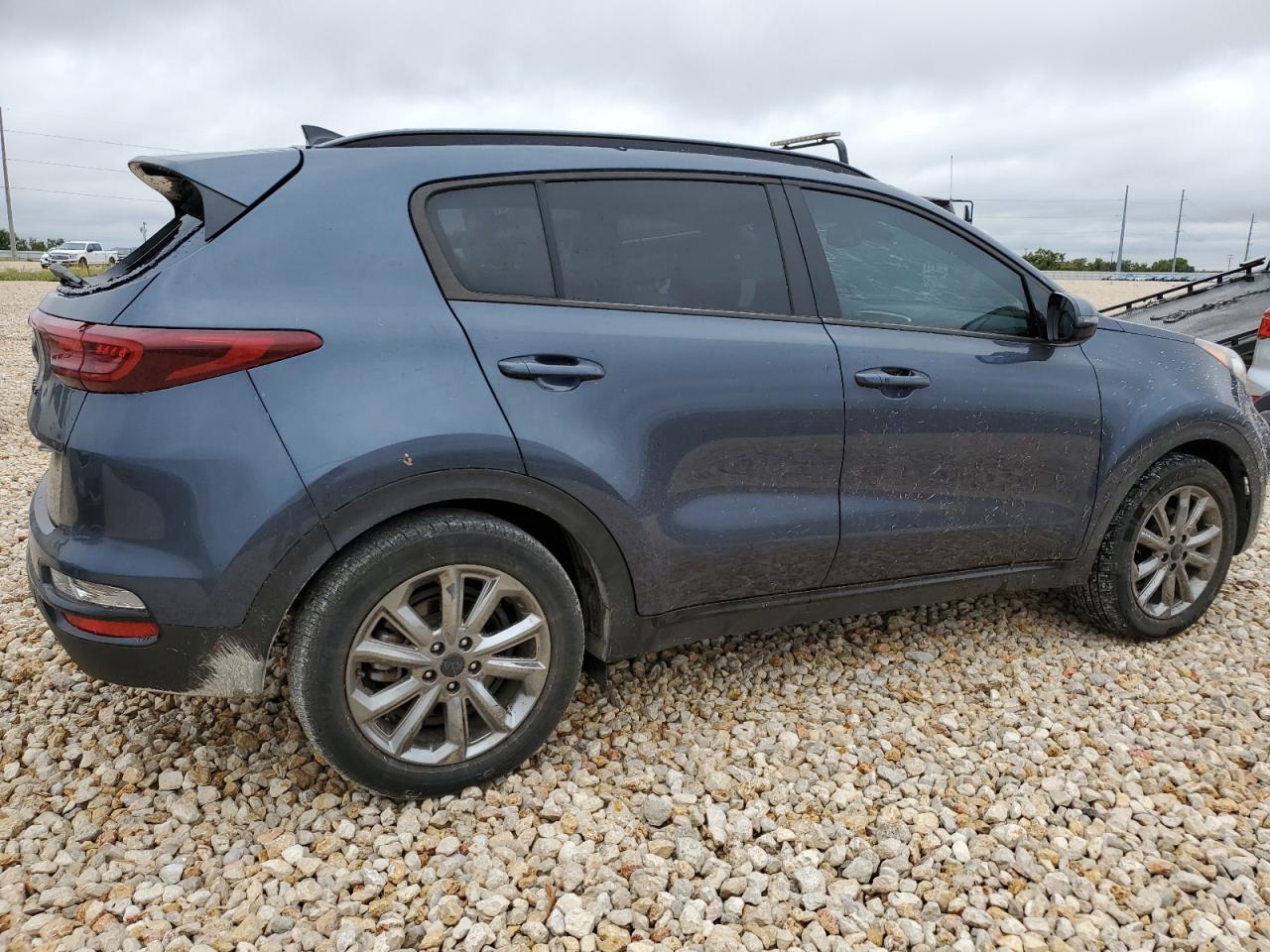 Image 3 of 2022 KIA SPORTAGE S 2022 with VIN KNDP63AC8N7960785