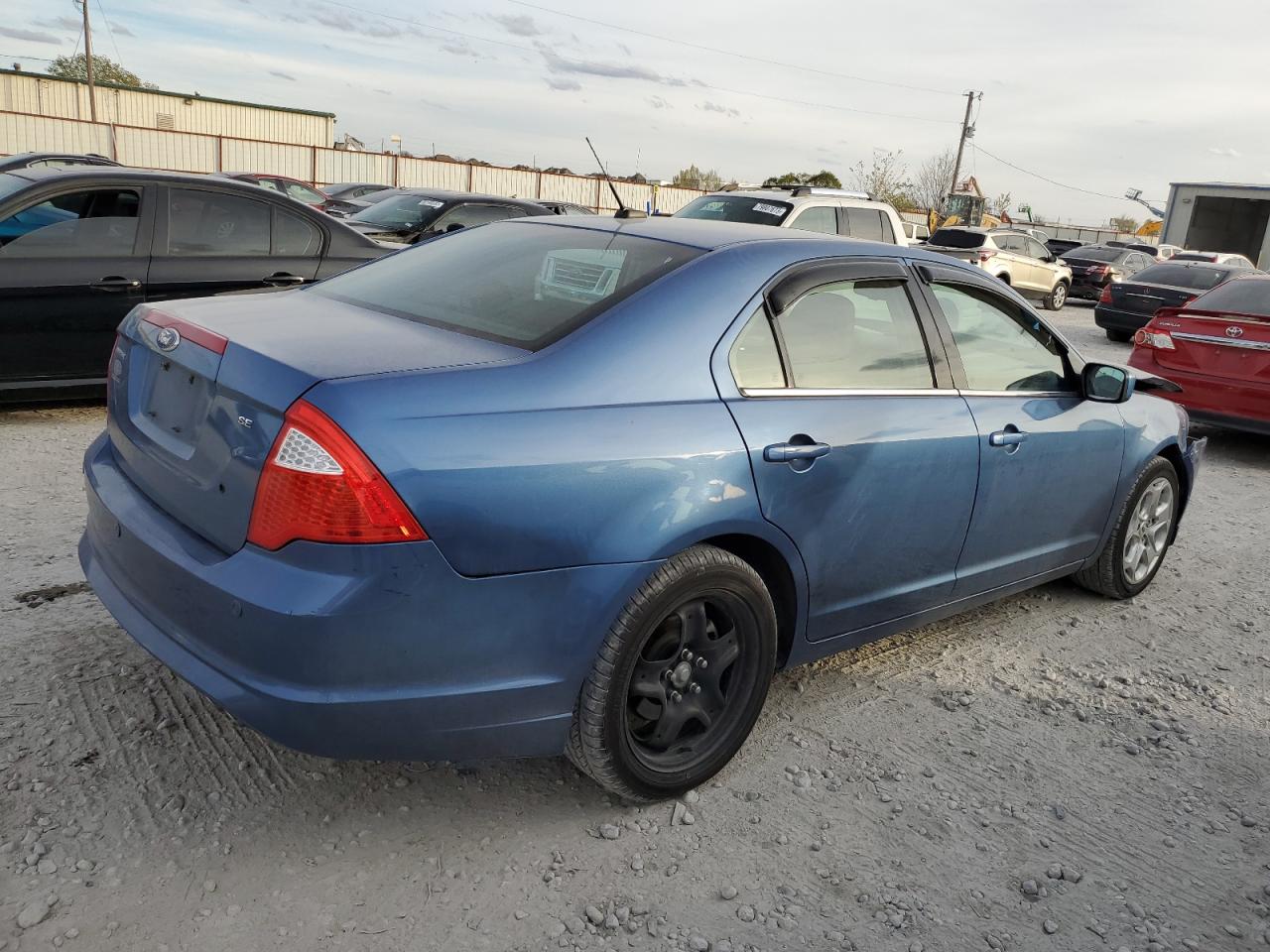Obraz 3 z 2010 FORD FUSION SE 2010 z VIN 3FAHP0HAXAR400750
