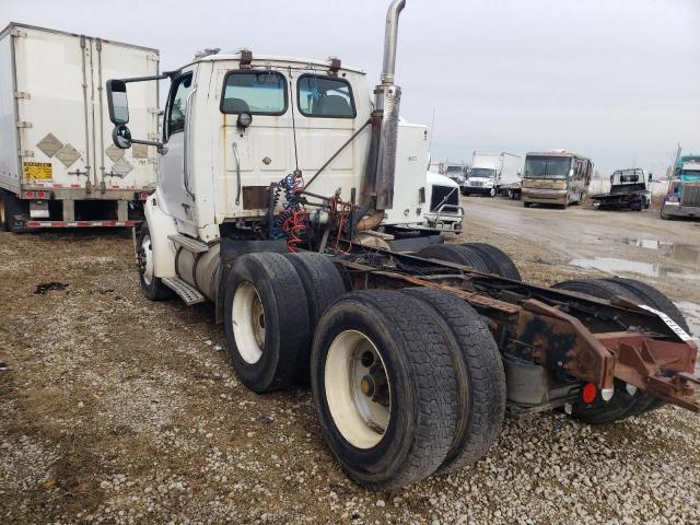 Image 3 of 2002 STERLING TRUCK A 9500 2002 with VIN 2FWBA3A842AJ40247