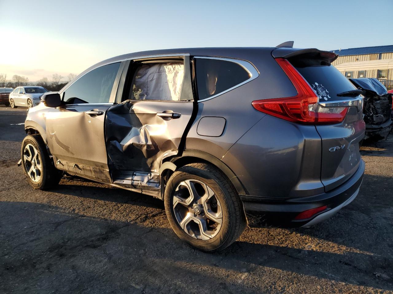 Obraz 2 z 2018 HONDA CR-V EXL 2018 z VIN 7FARW2H80JE023376