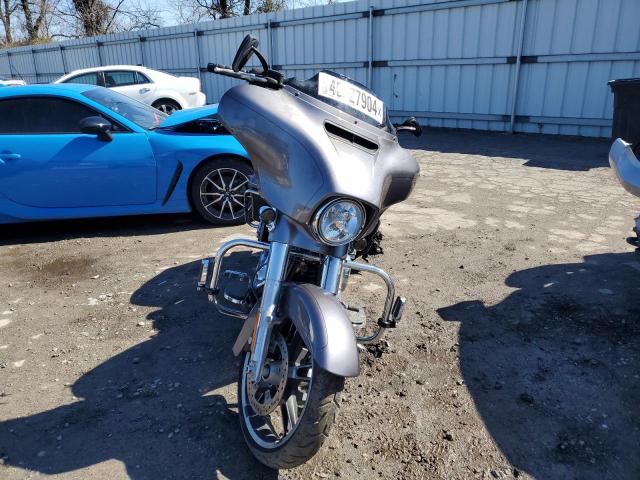 Image 2 of 2015 HARLEY-DAVIDSON FLHXS STREET GLIDE SPECIAL 2015 with VIN 1HD1KRM15FB682441