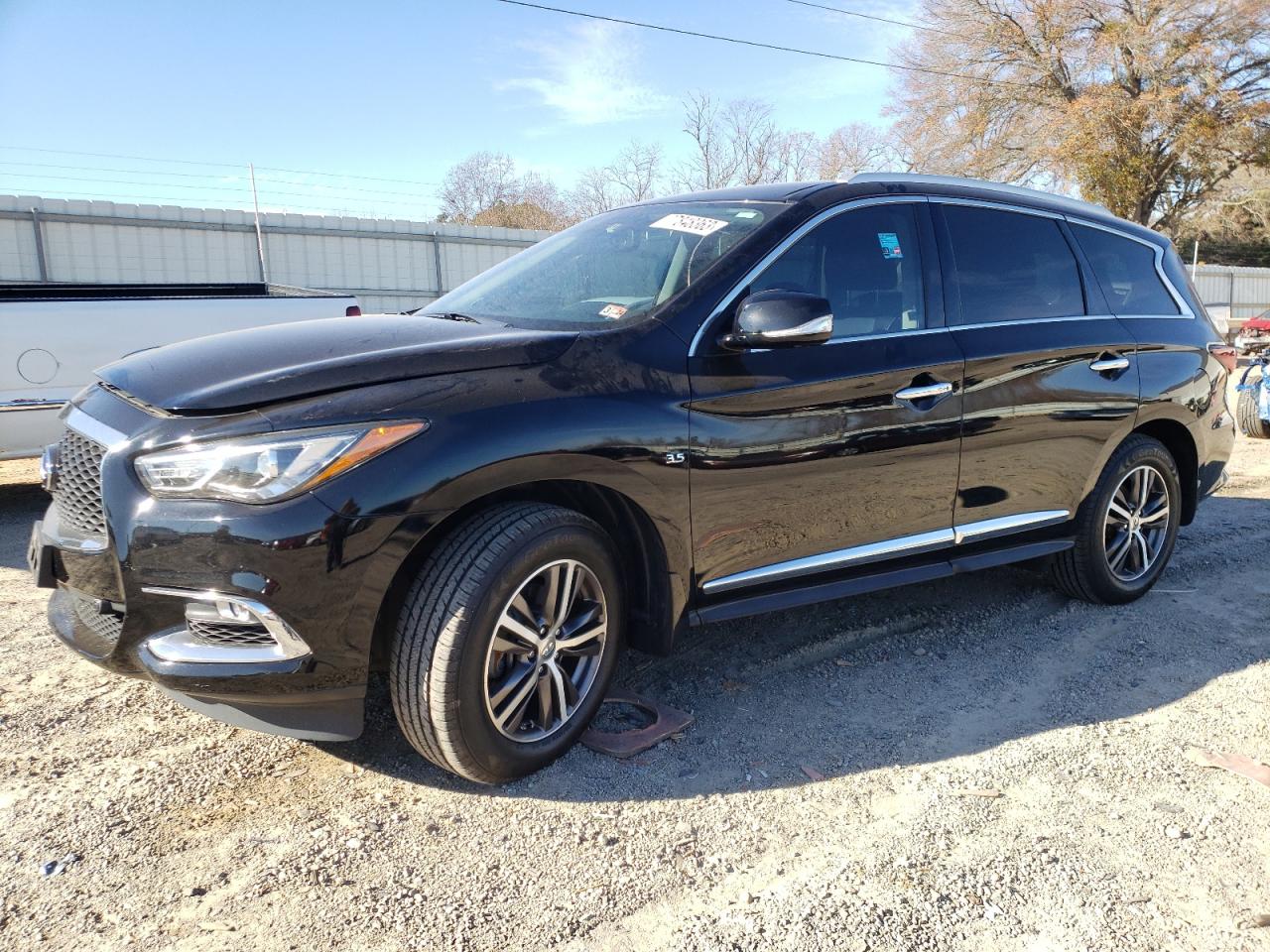 Image 1 of 2017 INFINITI QX60  2017 with VIN 5N1DL0MM0HC503815