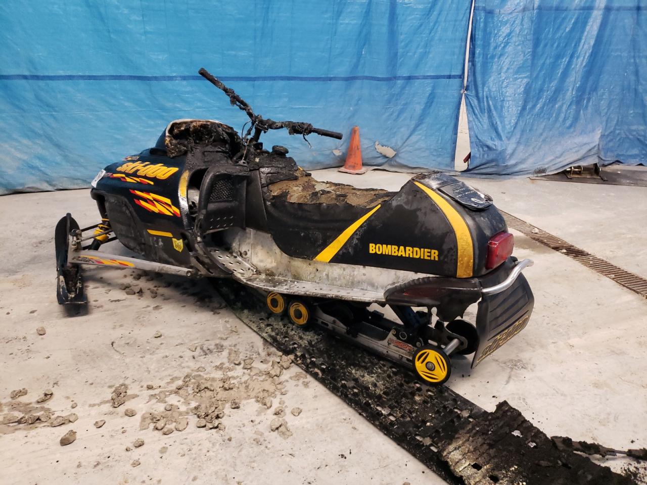 Obraz 3 z 2004 SKI BOMBADERE 2004 z VIN 2BPS291414V000455