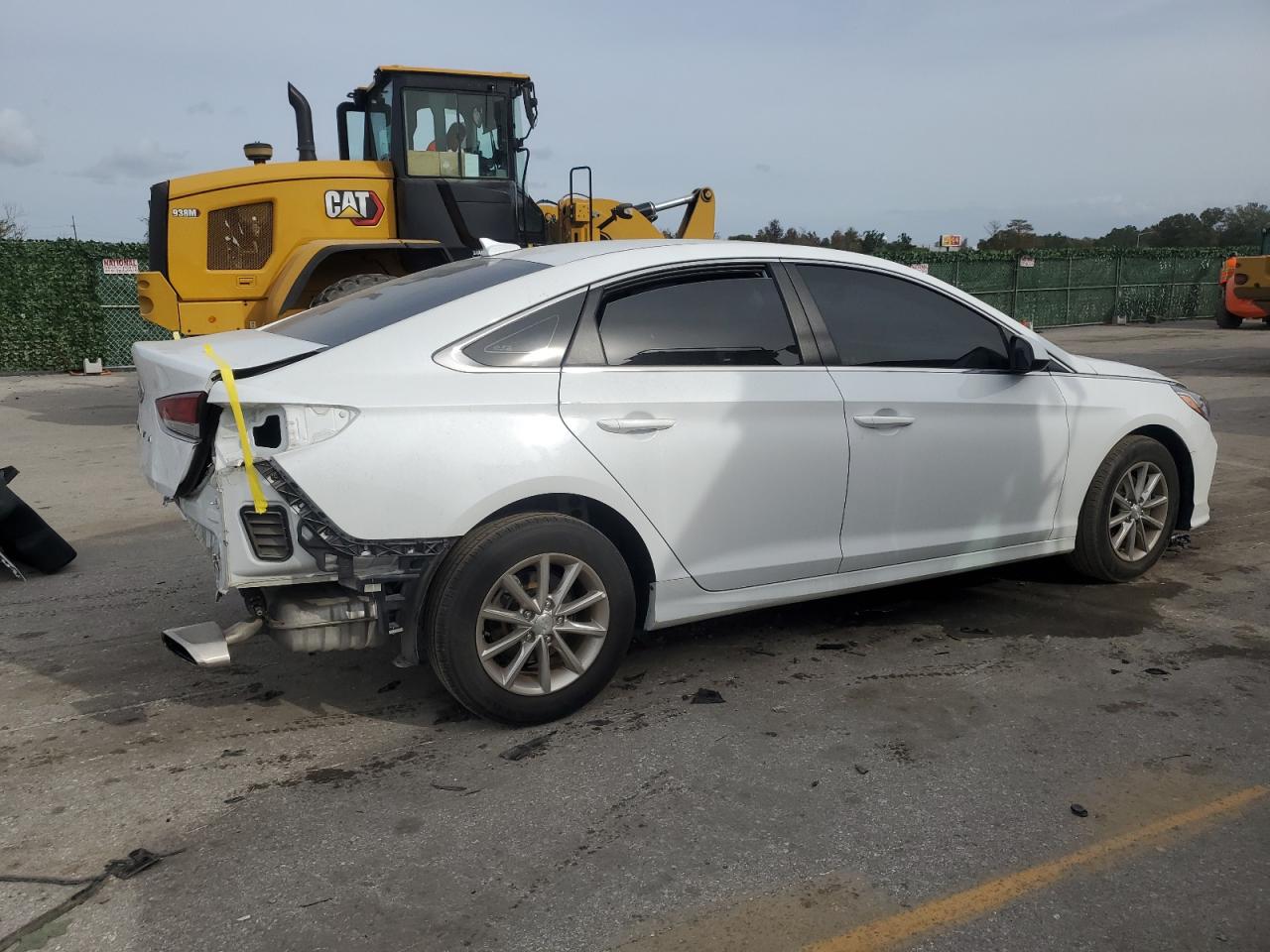 Image 3 of 2019 HYUNDAI SONATA SE 2019 with VIN 5NPE24AF4KH764224
