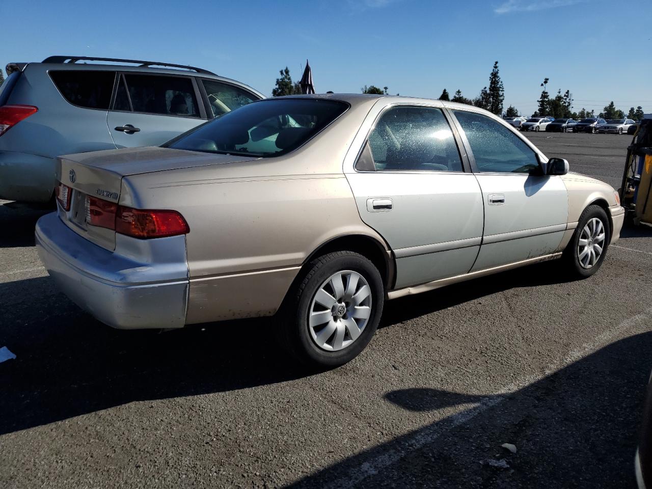 Изображение 3 2000 TOYOTA CAMRY CE 2000 с VIN JT2BG22K8Y0457450