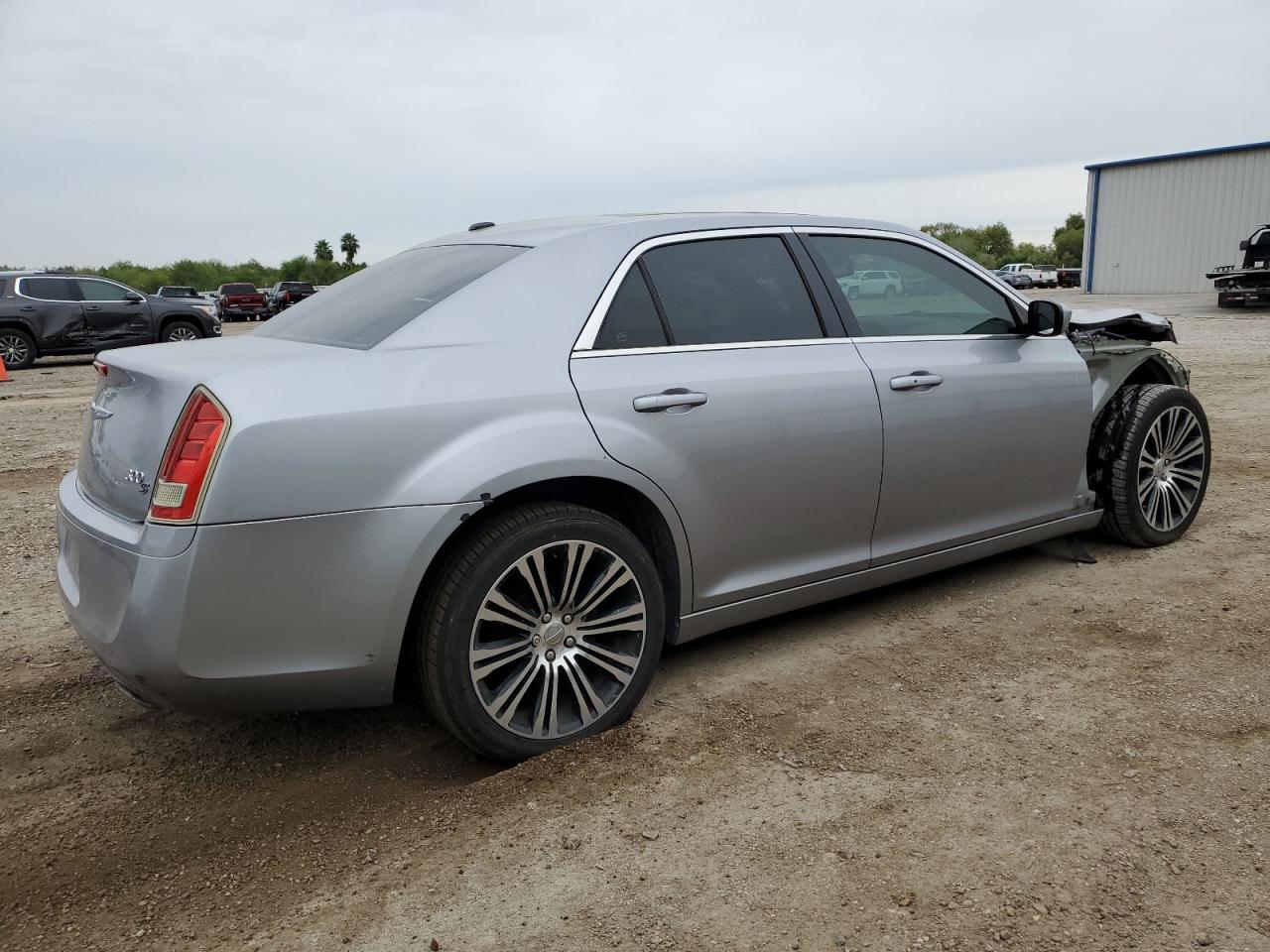 Image 3 of 2014 CHRYSLER 300 S 2014 with VIN 2C3CCABG3EH148154