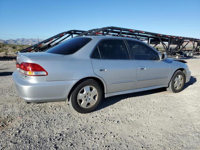 Image 3 of 2002 HONDA ACCORD EX 2002 with VIN 1HGCG16572A040365