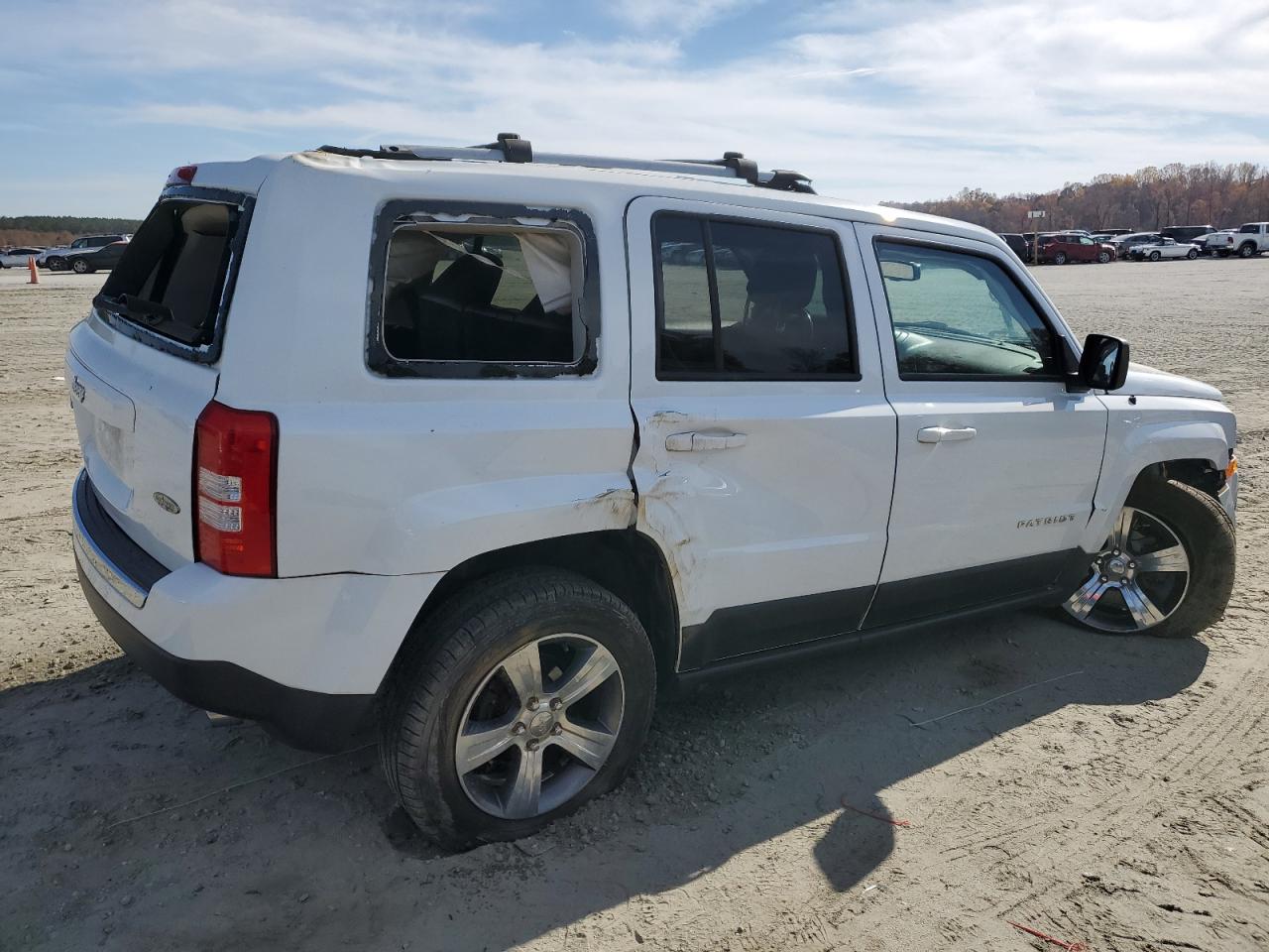 Изображение 3 2017 JEEP PATRIOT LATITUDE 2017 с VIN 1C4NJRFB9HD129665