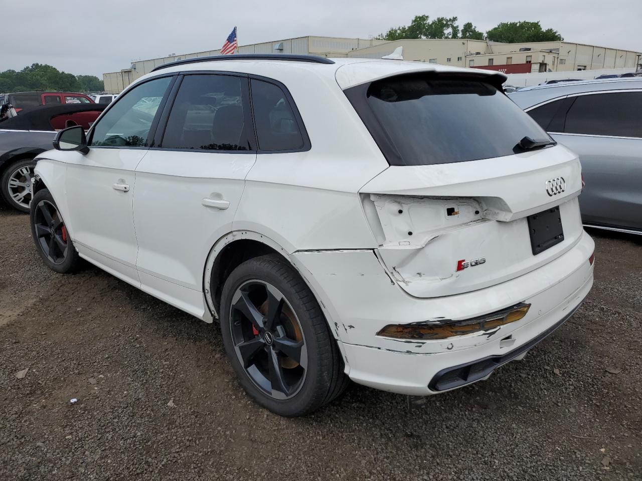 Изображение 2 2019 AUDI SQ5 PREMIUM PLUS 2019 с VIN WA1B4AFY2K2046608