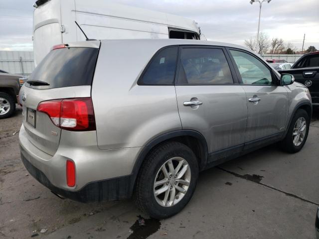 Image 3 of 2015 KIA SORENTO LX 2015 with VIN 5XYKTCA69FG559828