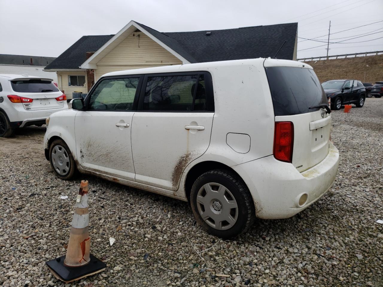 Изображение 2 2009 TOYOTA SCION XB 2009 с VIN JTLKE50E191088362
