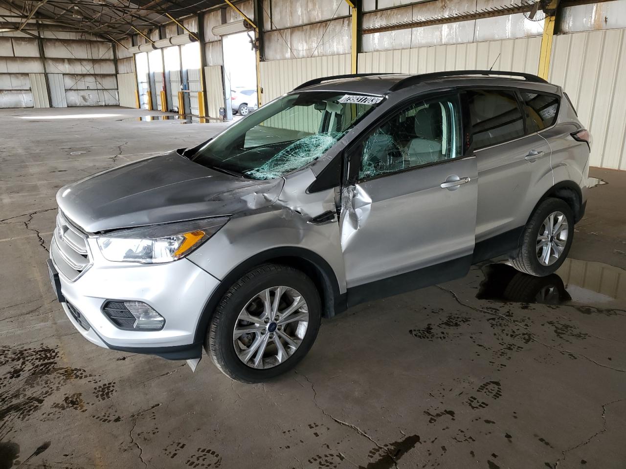 Изображение 1 2018 FORD ESCAPE SE 2018 с VIN 1FMCU0GD2JUC17341