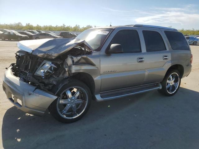 Obraz 1 z 2002 CADILLAC ESCALADE LUXURY 2002 z VIN 1GYEK63N32R144421