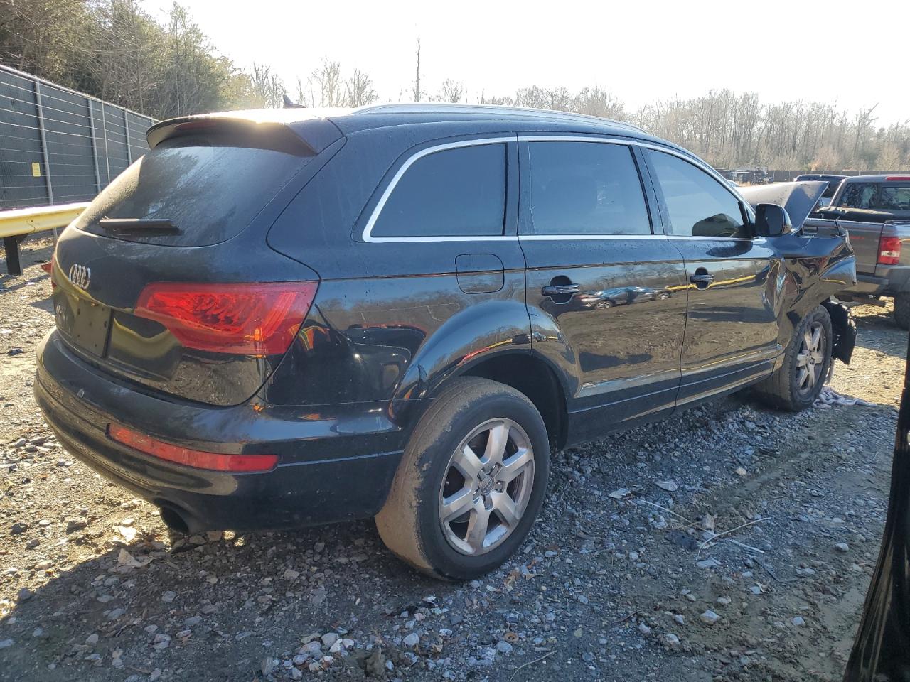 Image 3 of 2013 AUDI Q7 PREMIUM 2013 with VIN WA1CGAFE2DD012418
