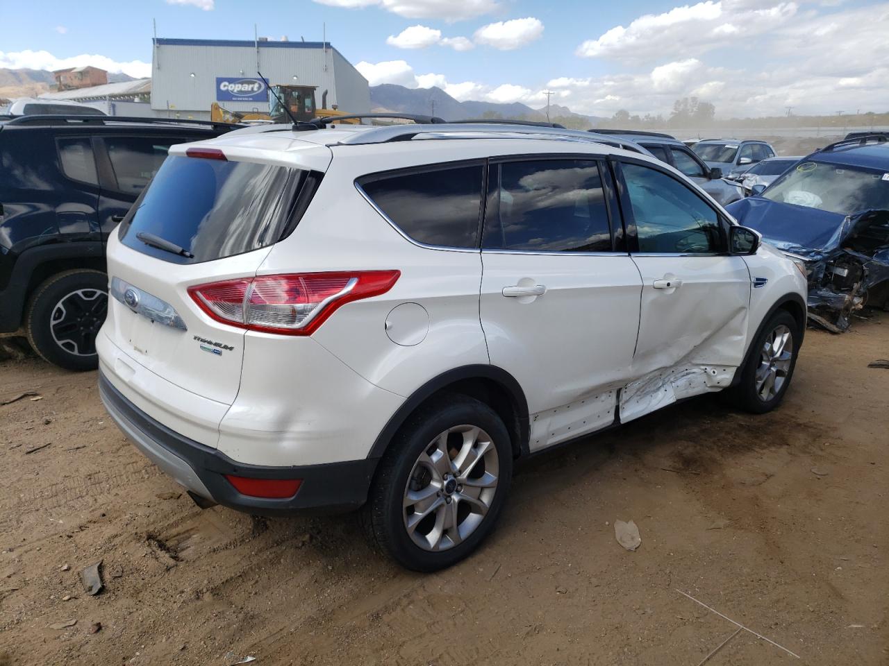 Image 3 of 2014 FORD ESCAPE TITANIUM 2014 with VIN 1FMCU9J9XEUD76641