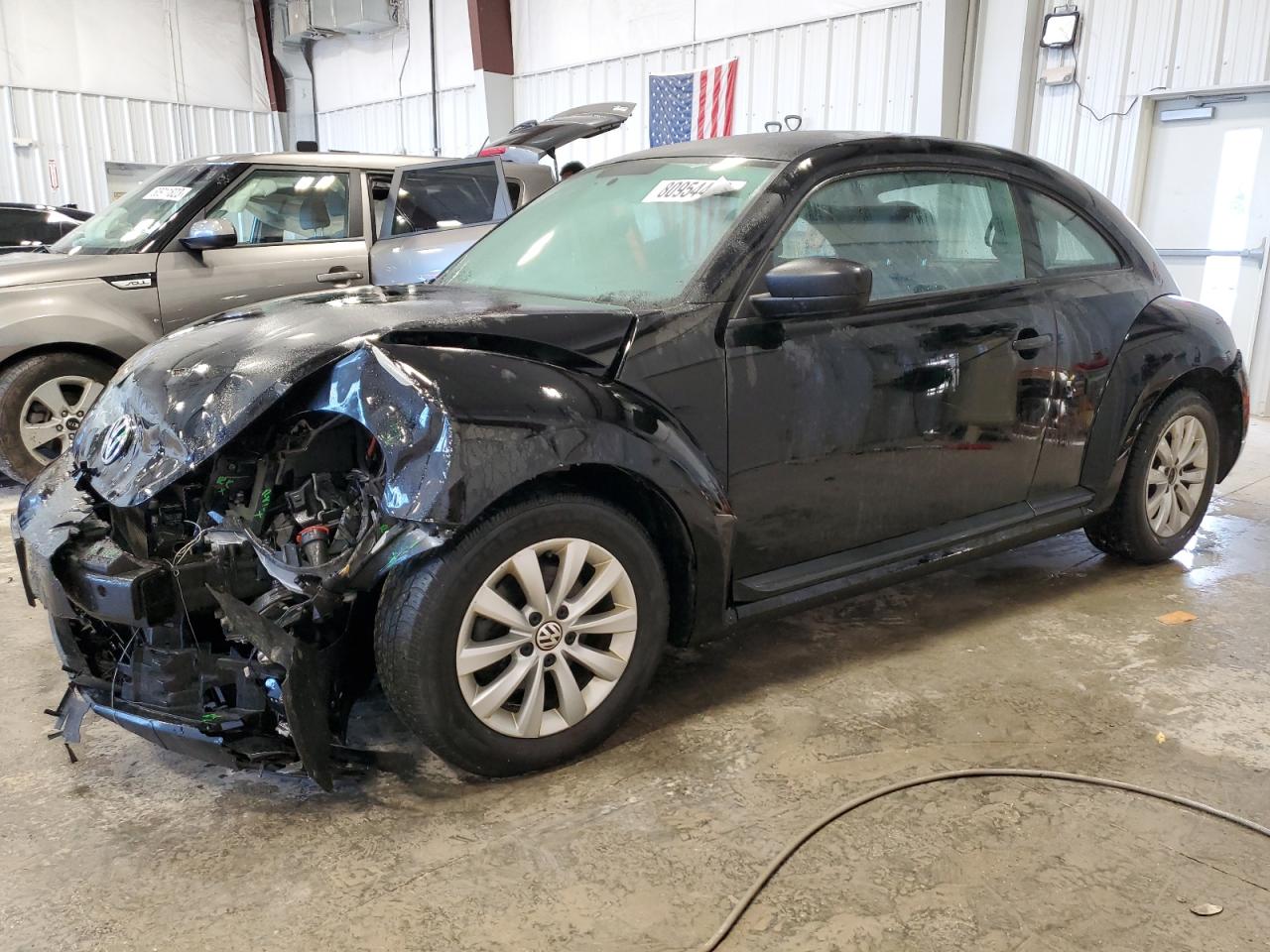 Изображение 2015 VOLKSWAGEN BEETLE 1.8T 2015