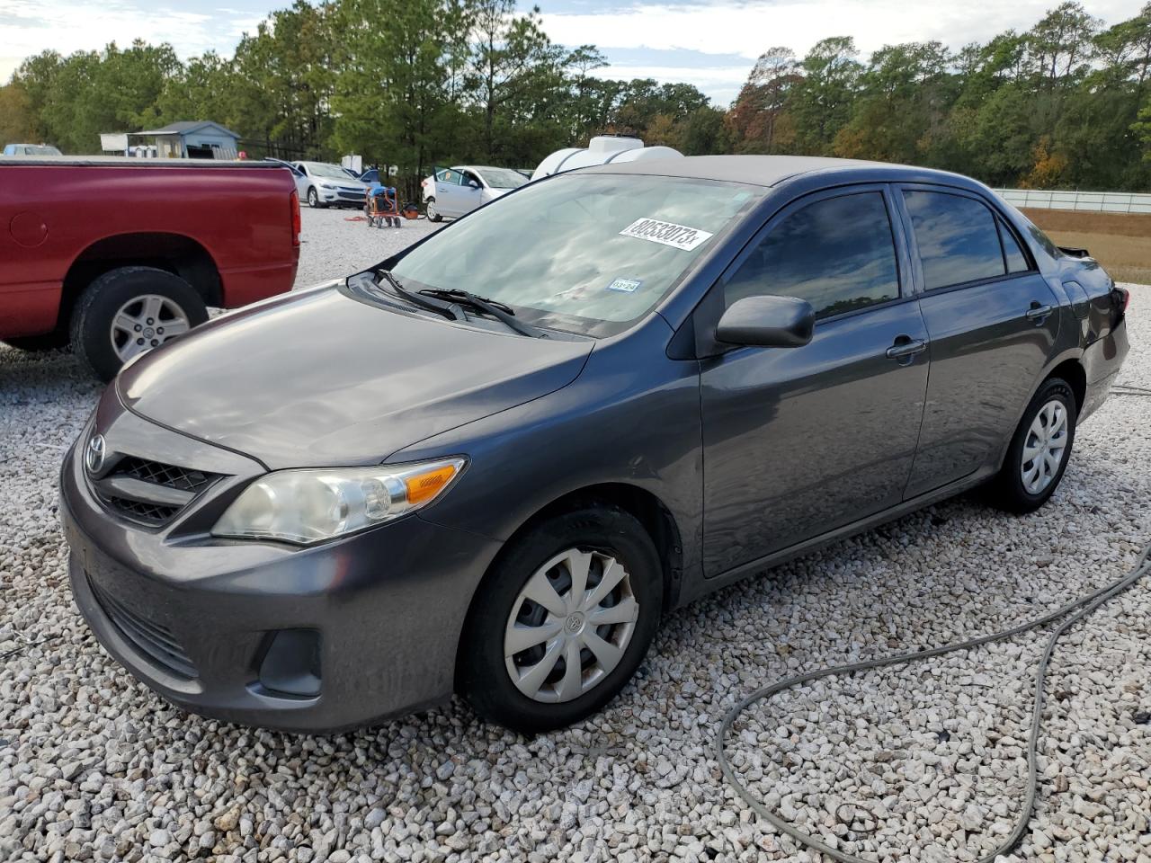 Изображение 1 2013 TOYOTA COROLLA BASE 2013 с VIN 5YFBU4EE4DP165019