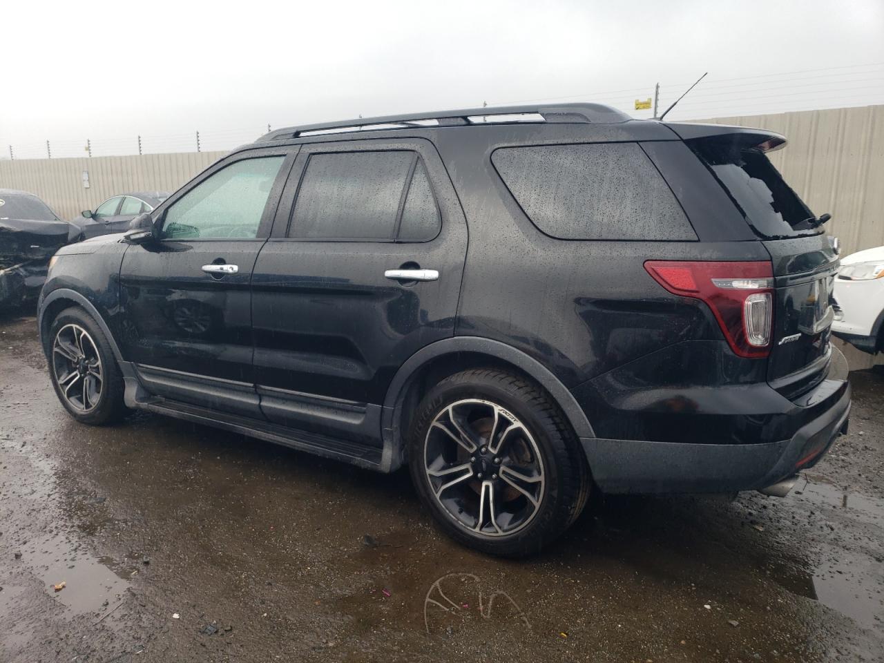 Изображение 2 2013 FORD EXPLORER SPORT 2013 с VIN 1FM5K8GT8DGC06190