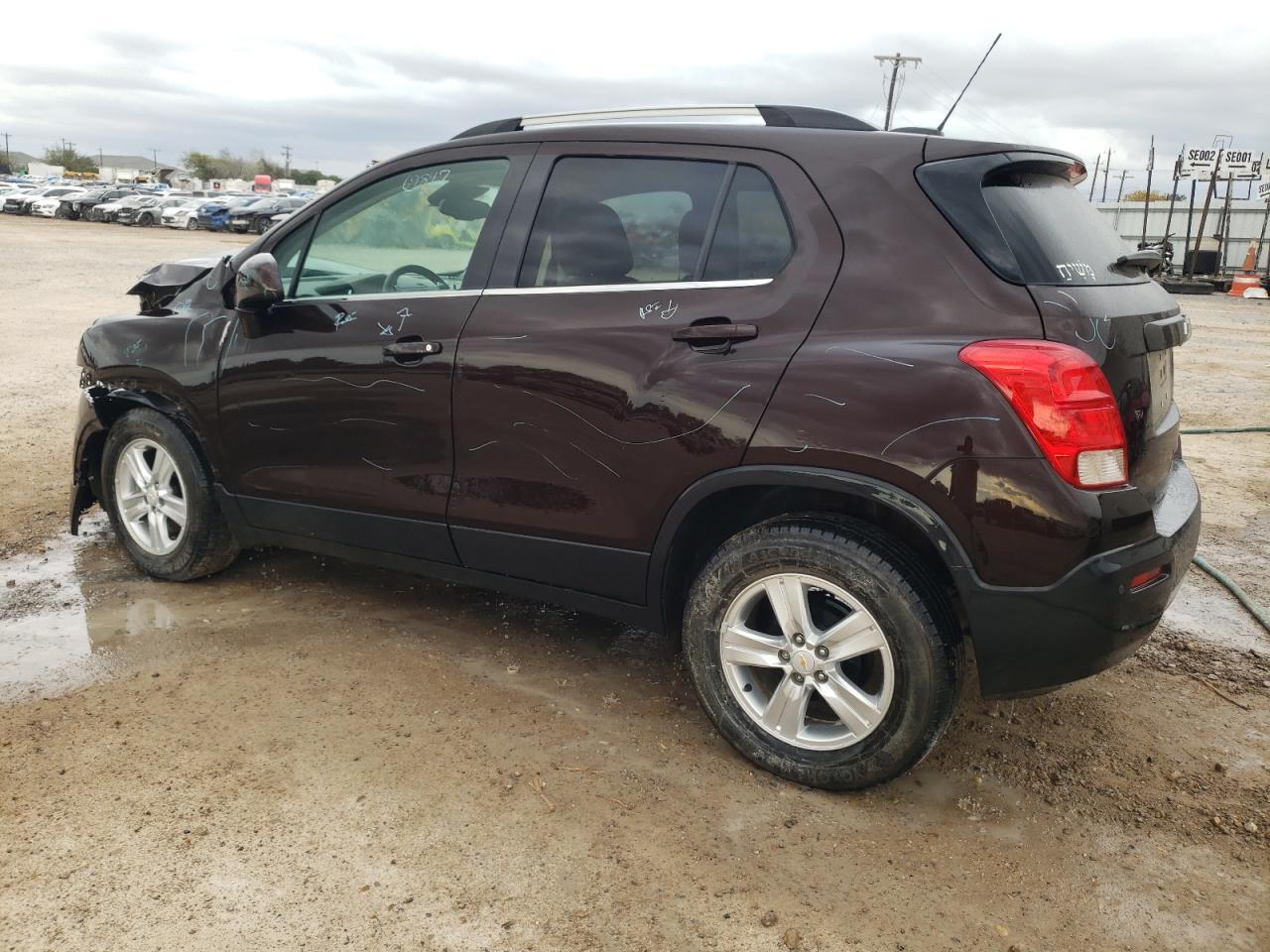 Image 2 of 2016 CHEVROLET TRAX 1LT 2016 with VIN KL7CJLSB2GB725301