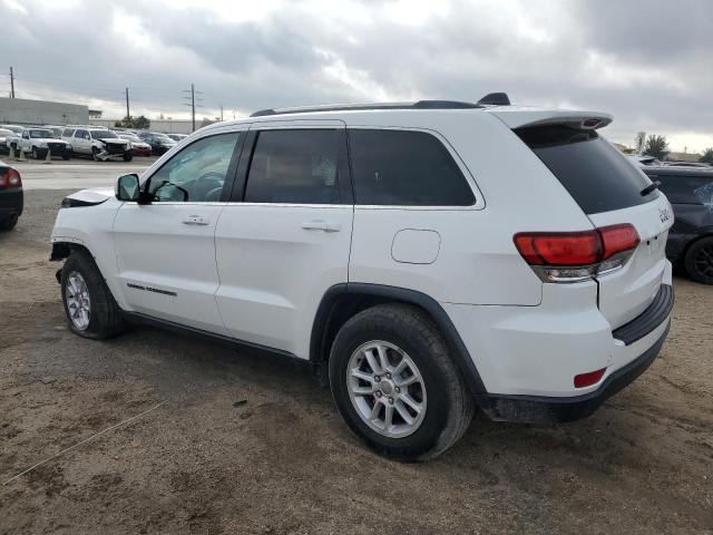 Obraz 2 z 2020 JEEP GRAND CHEROKEE LAREDO 2020 z VIN 1C4RJEAG1LC182713