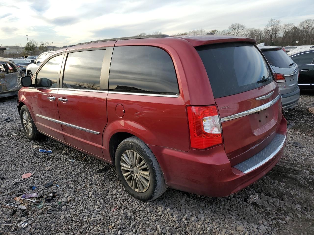 Image 2 of 2015 CHRYSLER TOWN & COUNTRY TOURING L 2015 with VIN 2C4RC1CG7FR677316