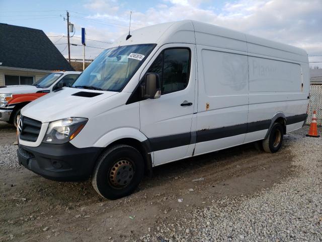 Image 1 of 2015 MERCEDES-BENZ SPRINTER 3500 2015 with VIN WD3PF1DCXFP135648