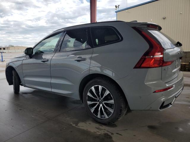 Obraz 2 z 2024 VOLVO XC60 PLUS 2024 z VIN YV4L12RL8R1757204