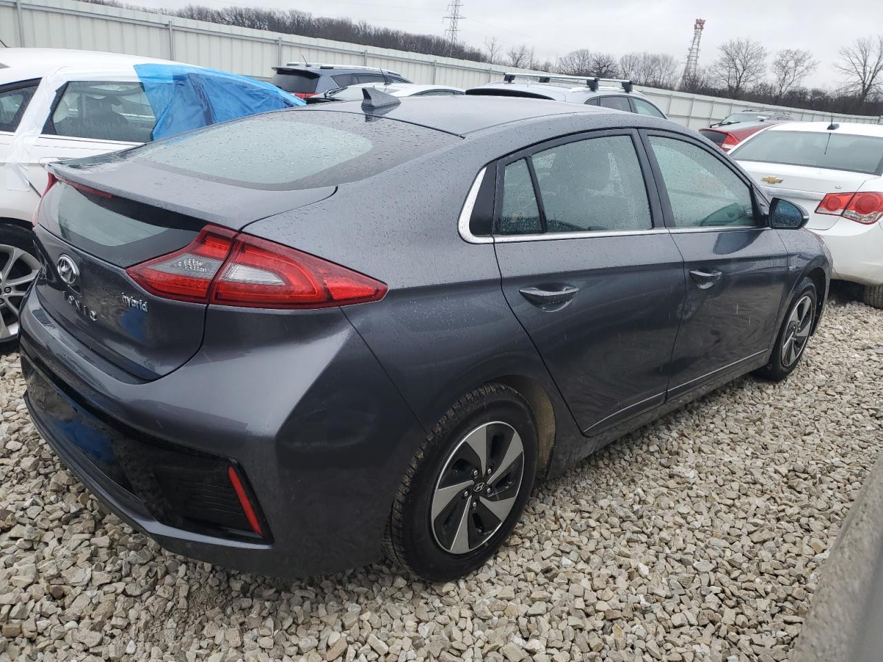 Изображение 3 2018 HYUNDAI IONIQ SEL 2018 с VIN KMHC75LC2JU073050