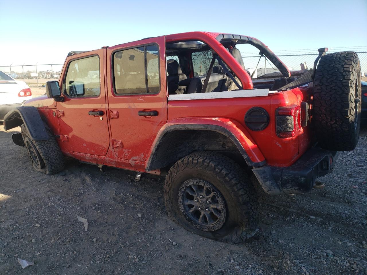 Изображение 2 2023 JEEP WRANGLER RUBICON 392 2023 с VIN 1C4JJXSJ8PW652825