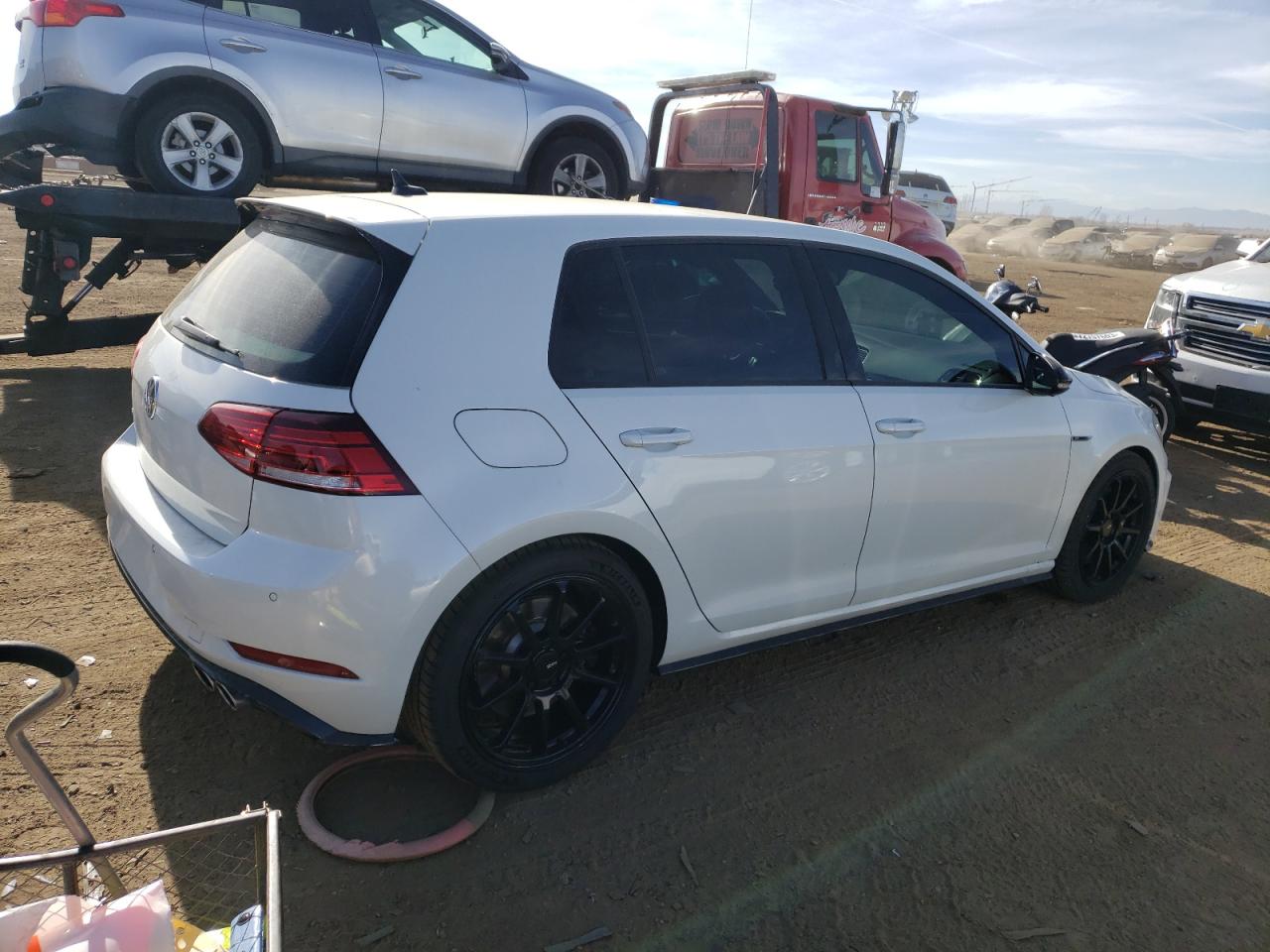 Изображение 3 2019 VOLKSWAGEN GOLF R  2019 с VIN WVWVA7AU7KW125302