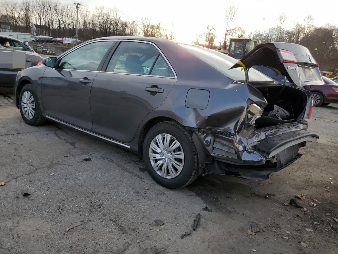 Image 2 of 2013 TOYOTA CAMRY L 2013 with VIN 4T4BF1FK0DR328492