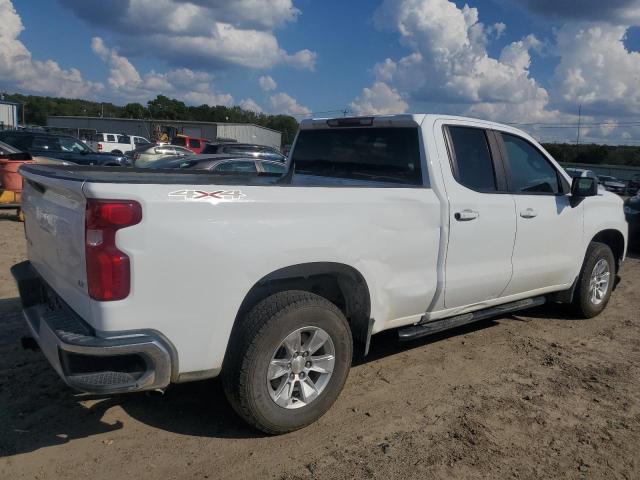Image 3 of 2019 CHEVROLET SILVERADO K1500 LT 2019 with VIN 1GCRYDED9KZ318359