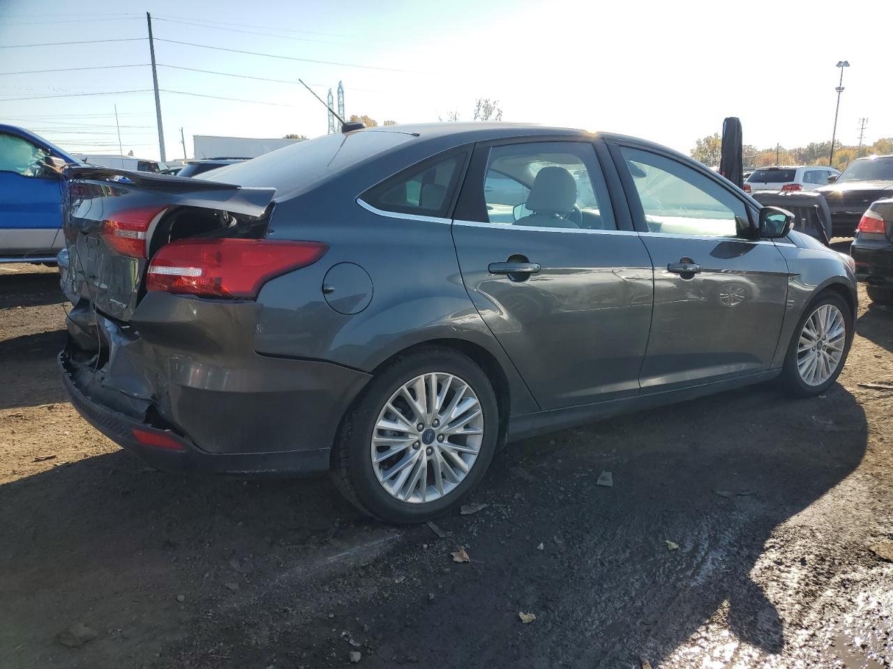Изображение 3 2018 FORD FOCUS TITANIUM 2018 с VIN 1FADP3J26JL203849