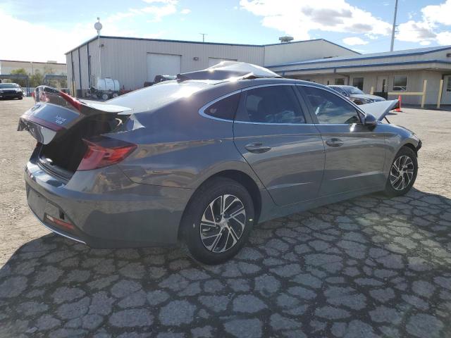 Image 3 of 2022 HYUNDAI SONATA HYBRID 2022 with VIN KMHL24JJ5NA049875