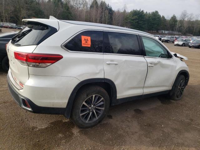 Image 3 of 2019 TOYOTA HIGHLANDER SE 2019 with VIN 5TDJZRFH9KS624097