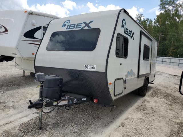 Image 2 of 2022 WILDWOOD TRAVEL TRL 2022 with VIN 4X4TBXU11NR131454