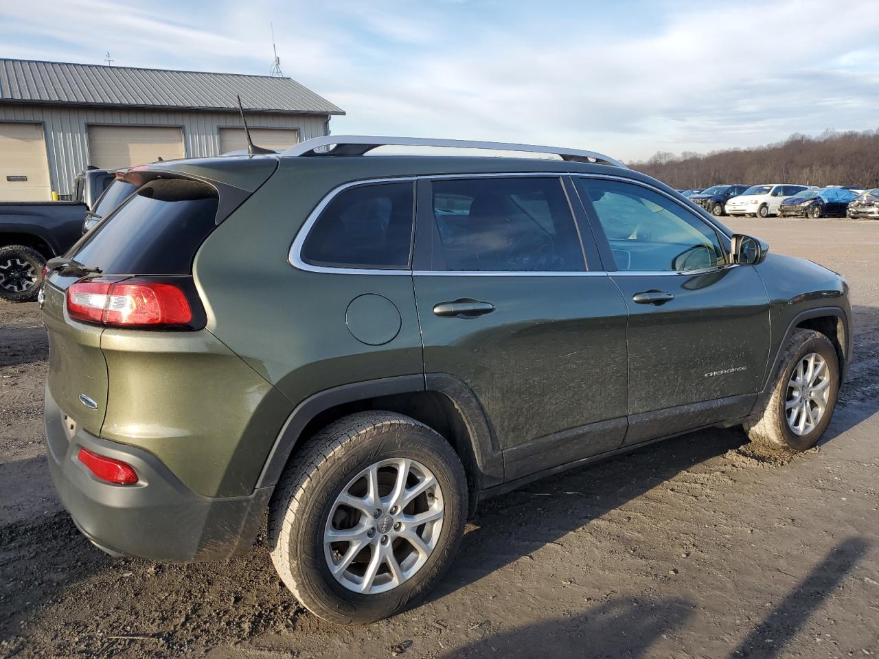 Image 3 of 2018 JEEP CHEROKEE LATITUDE 2018 with VIN 1C4PJMCX6JD603119