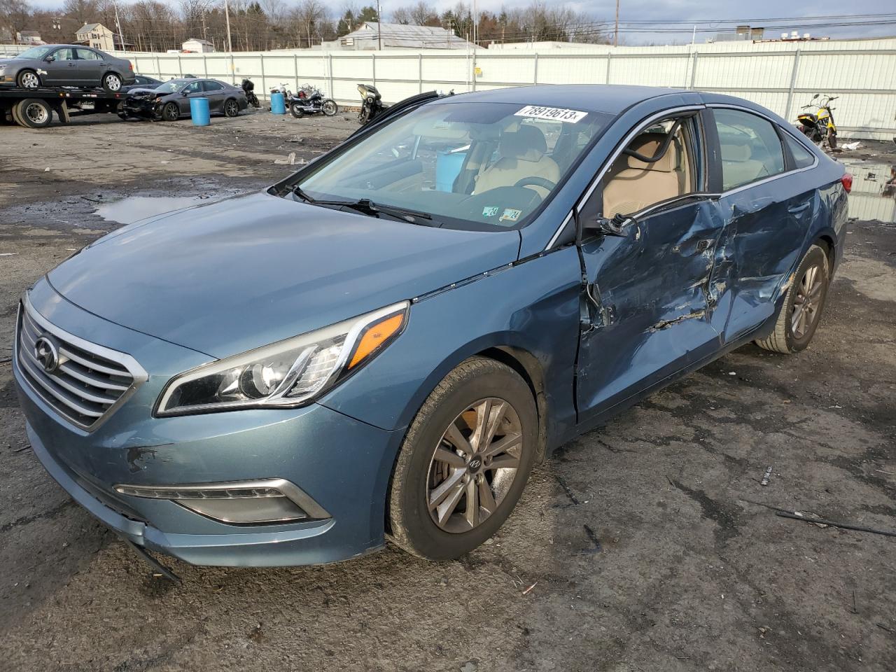 Image 1 of 2015 HYUNDAI SONATA SE 2015 with VIN 5NPE24AFXFH213088