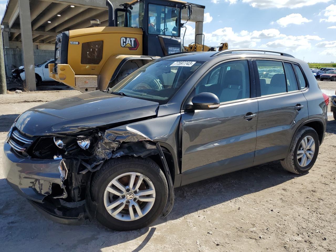 Obraz 1 z 2016 VOLKSWAGEN TIGUAN S 2016 z VIN WVGAV7AX2GW590280