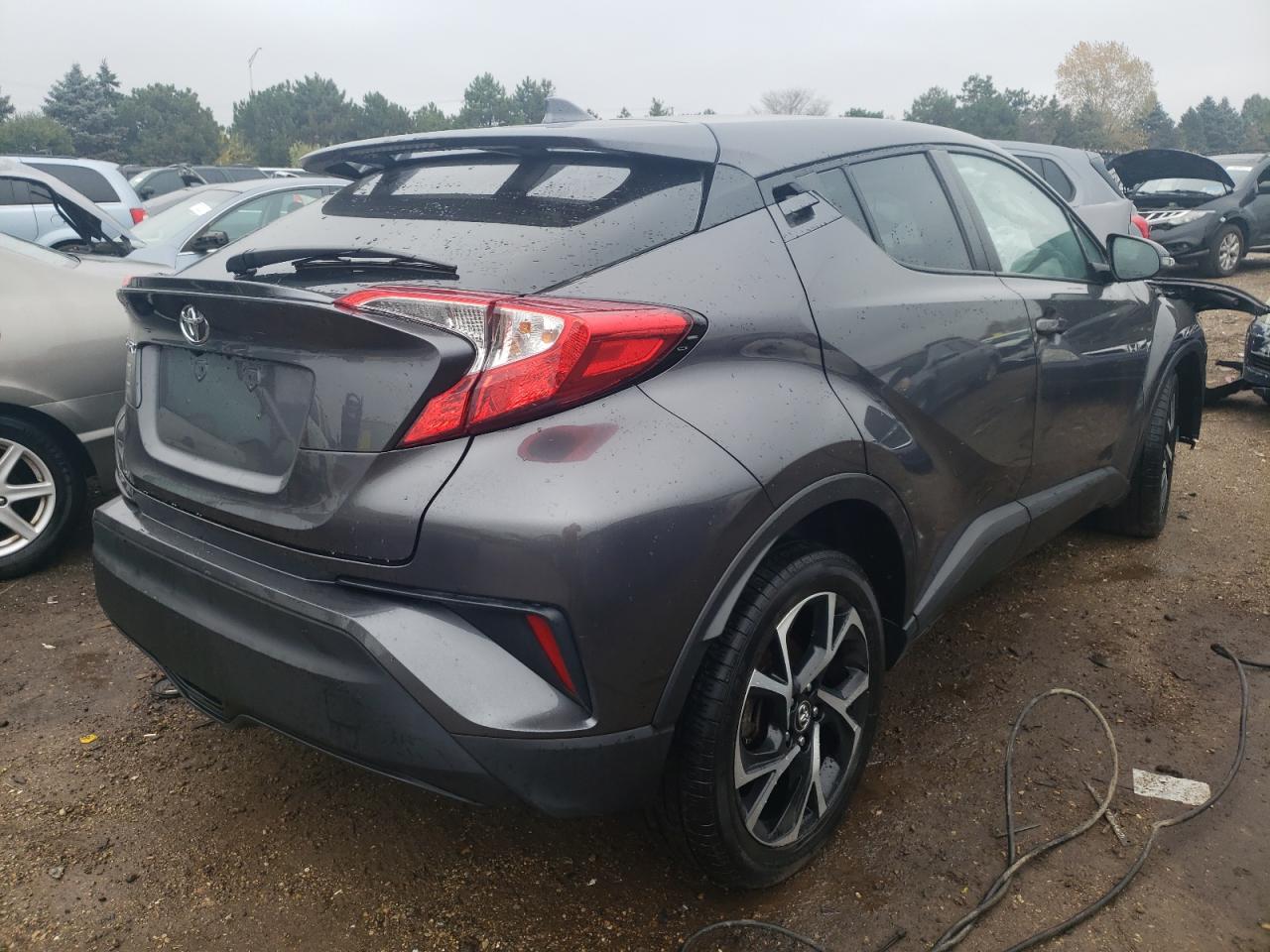 Obraz 3 z 2018 TOYOTA C-HR XLE 2018 z VIN NMTKHMBX9JR042487